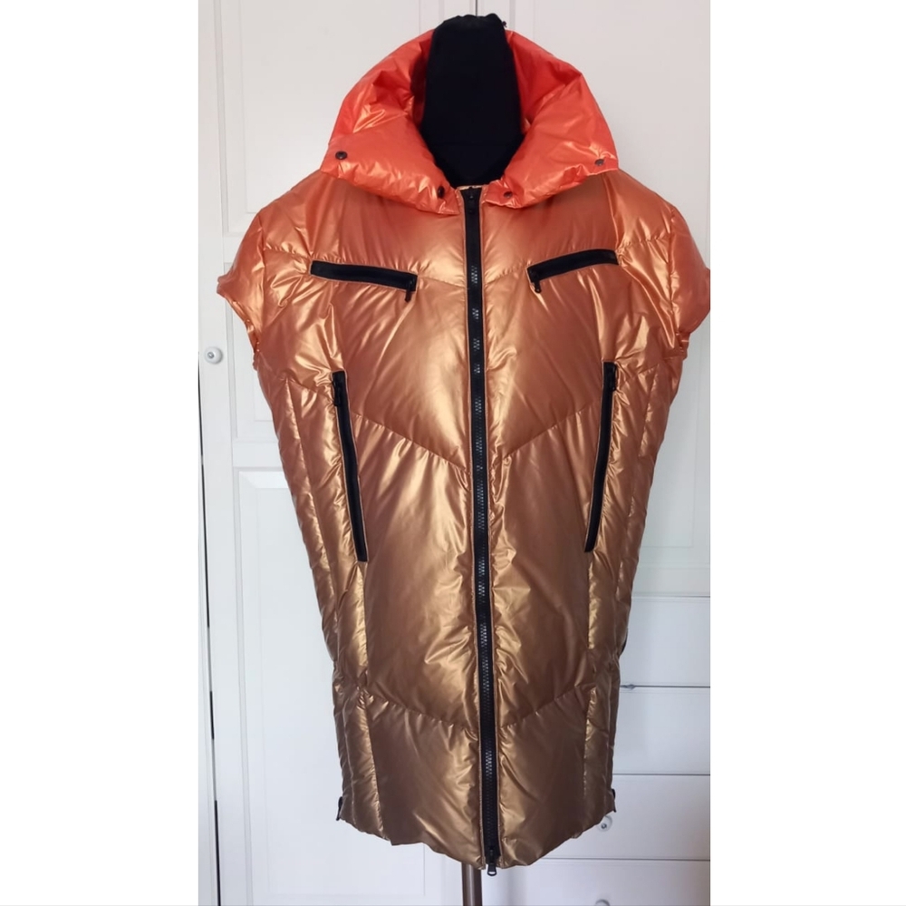 Stylish Gold and Orange Women's Vest - Picture 2 of 15